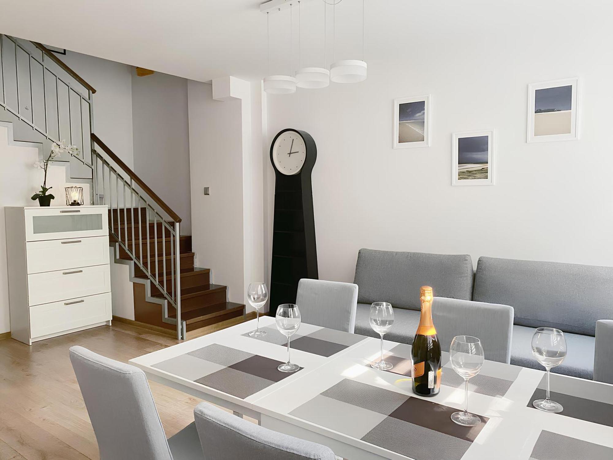 Flatbook - Old Town Apartments Ogarna กดัญสก์ ภายนอก รูปภาพ